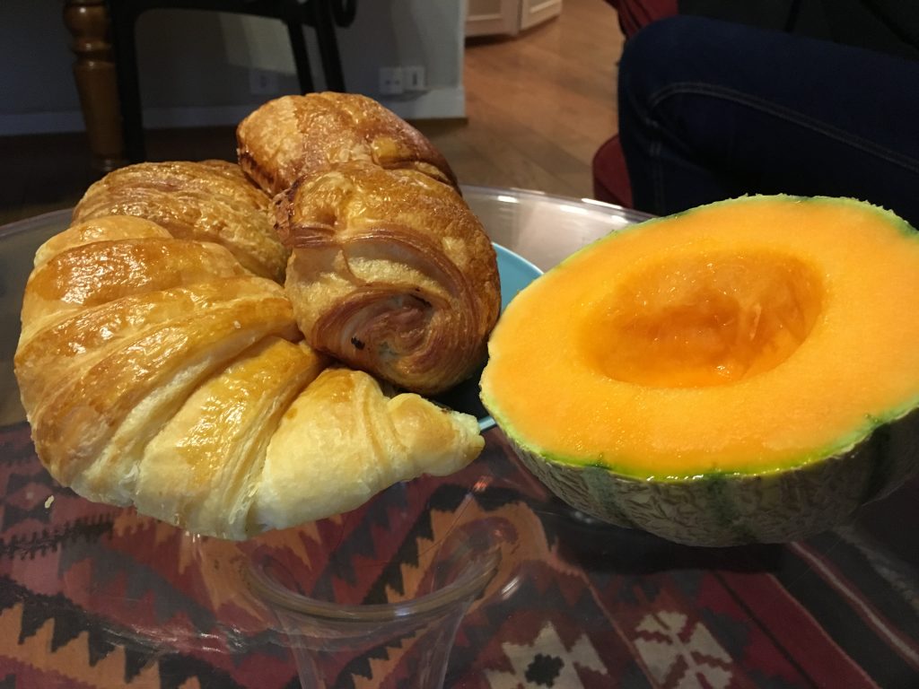 paris-breakfast