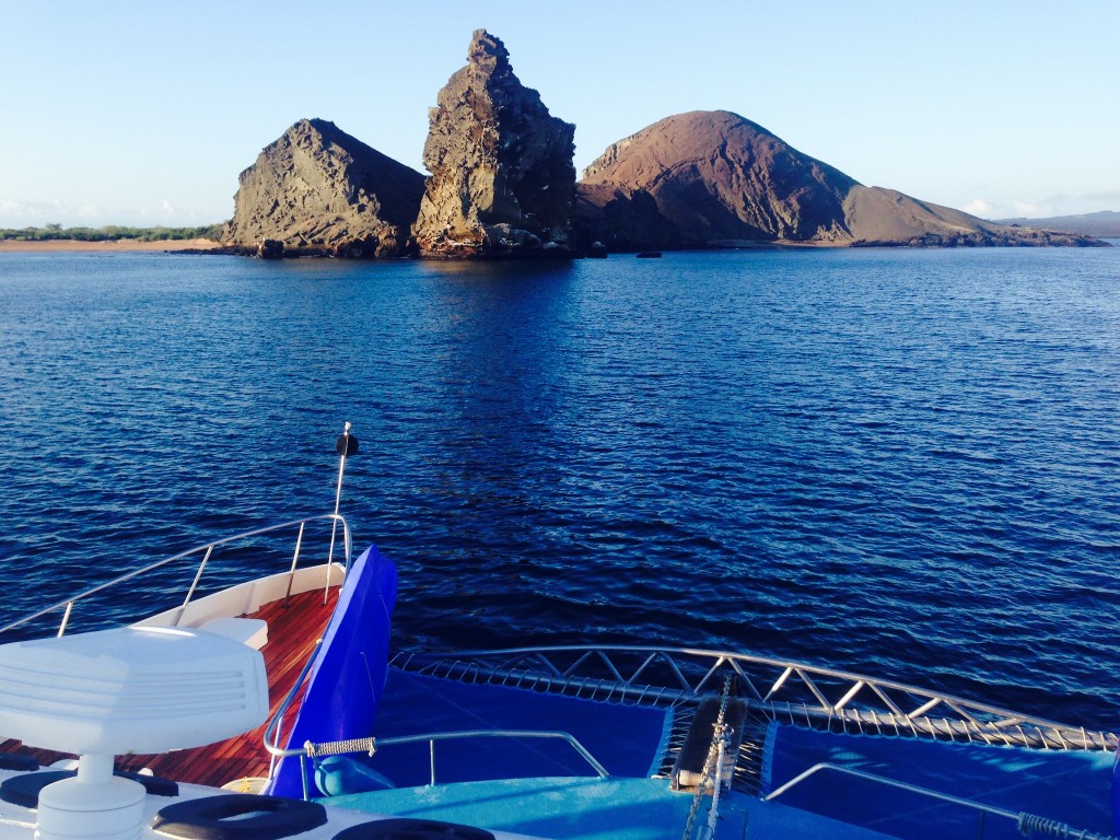 galapagos-day2-pinnaclerock