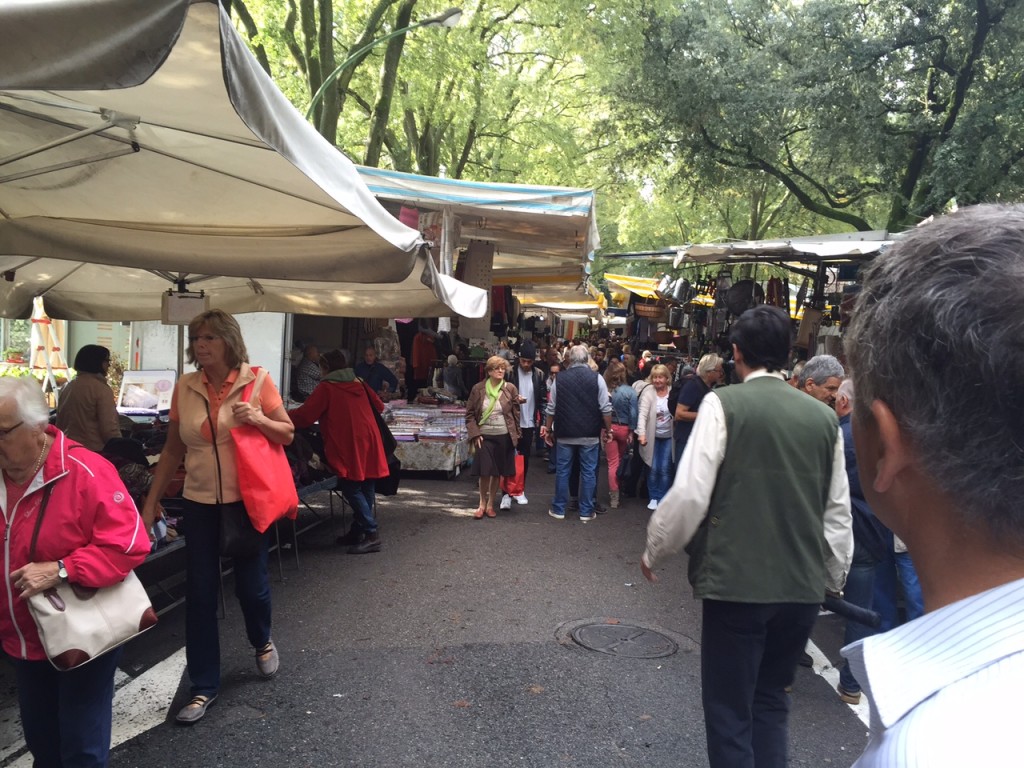 Siena duomo market