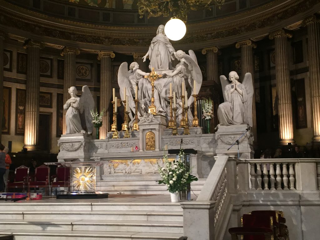 paris-eglise-de-la-madeline